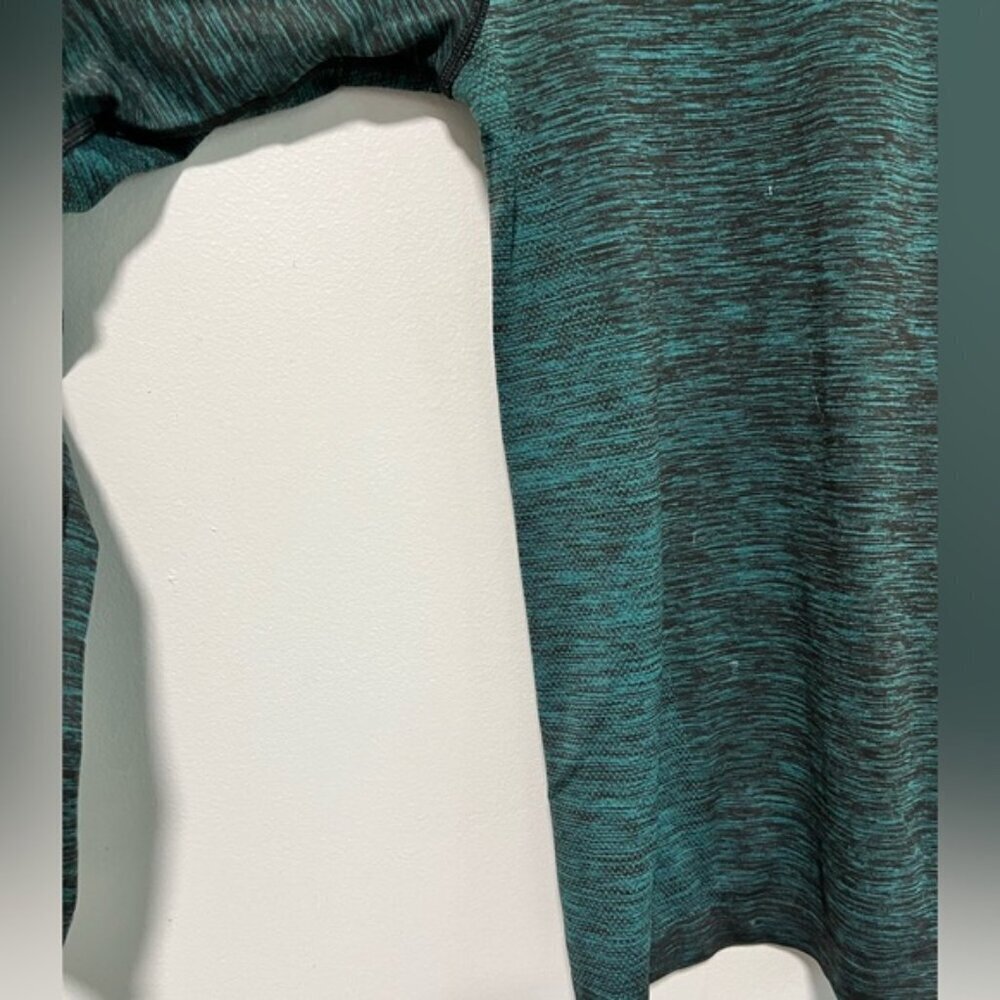 Lululemon Men’s Long Sleeve Running Shirt - Green Space Dye - Pit to Pit 19” - Picture 10 of 10